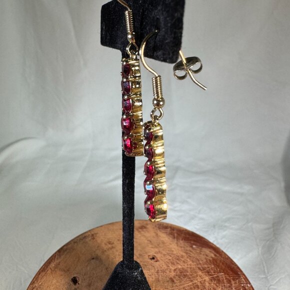 Gold-Tone Dangling Linear Drop Earrings With Red Gemstone Accents Hook Back - Picture 3 of 6